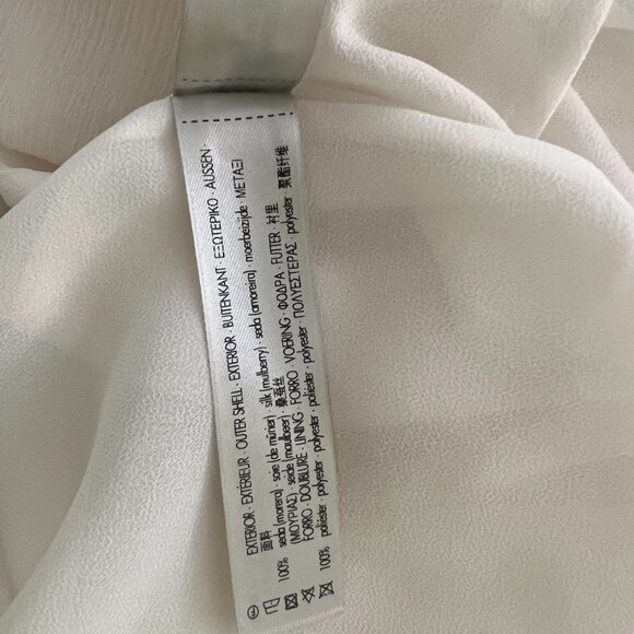 Uterque cream sequin neck and sleeves trims silk blouse size M - Picture 8 of 9